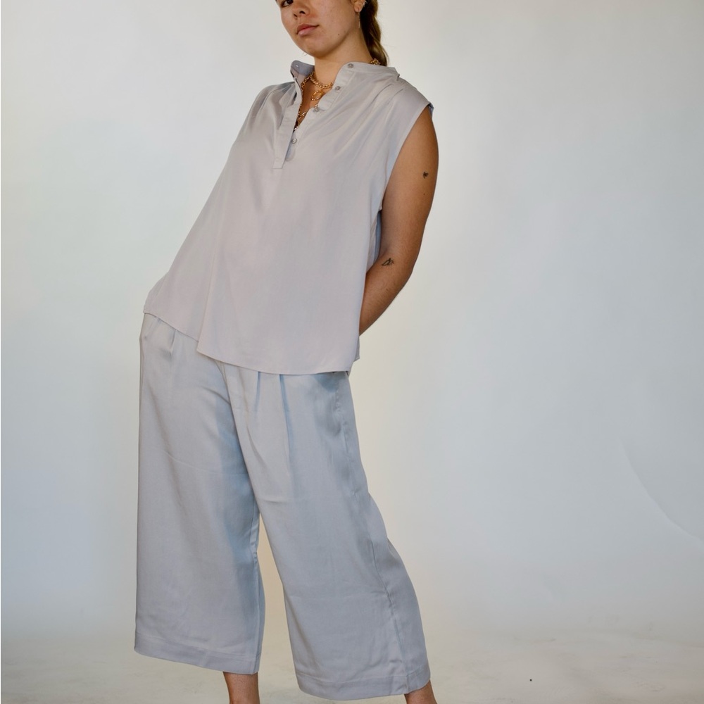 Women's Light Gray‎ Wide-Leg Pants CLOSET CLEAR OUT! 🎊 See description⭐️